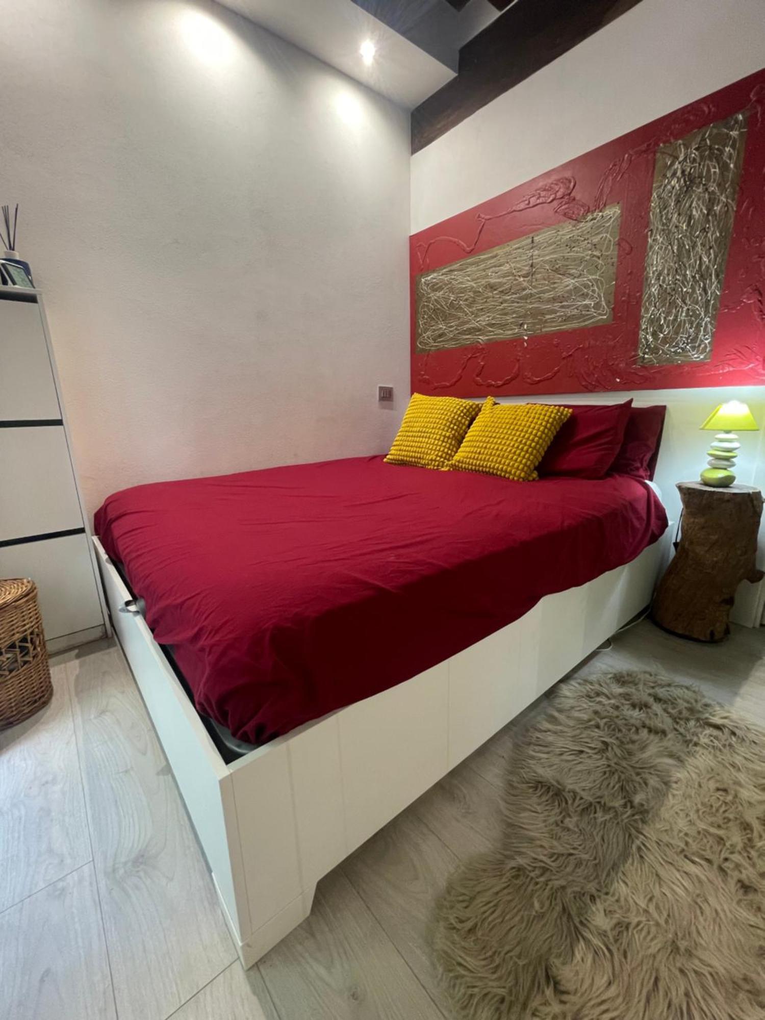 Apartment Chiesa Rossa-loft And Apartments-navigli