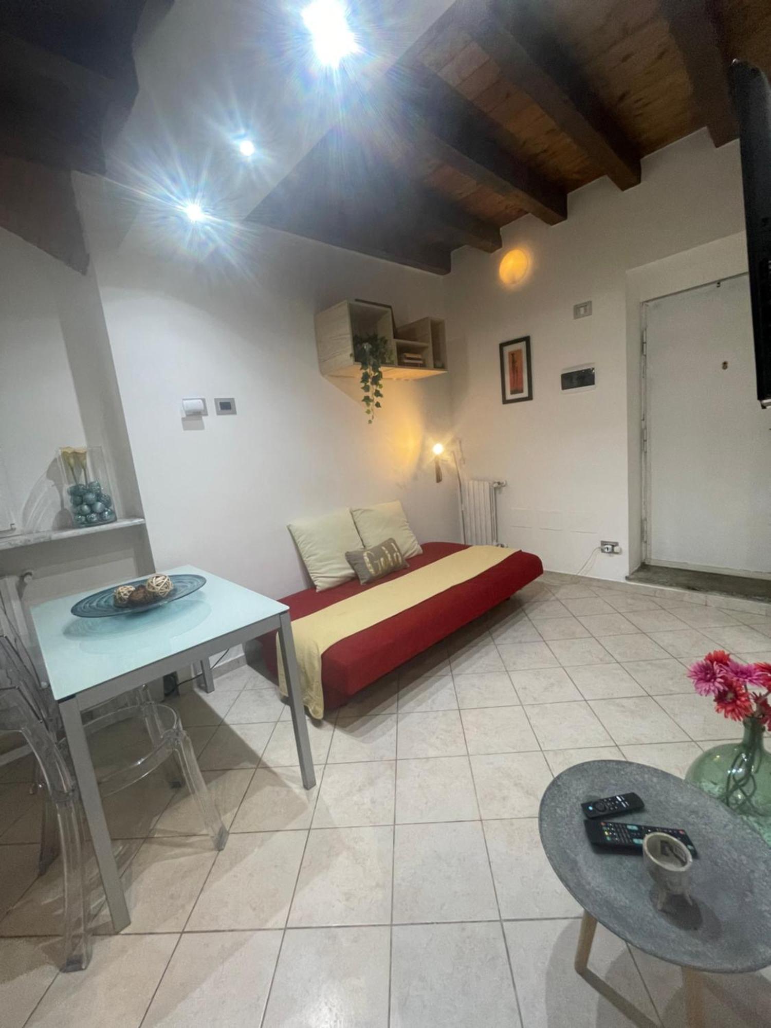 Apartment Chiesa Rossa-loft And Apartments-navigli *