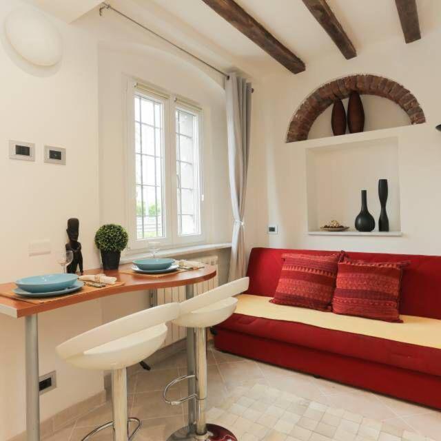 Apartment Chiesa Rossa-loft And Apartments-navigli Milan