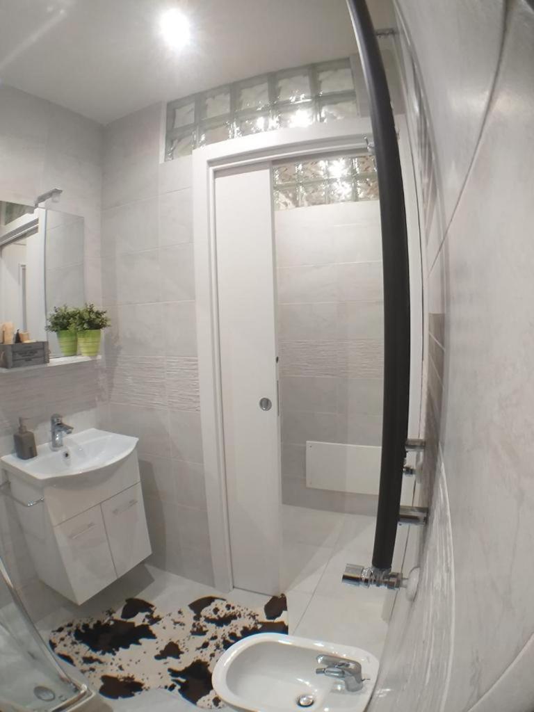 Apartment Chiesa Rossa-loft And Apartments-navigli Milan